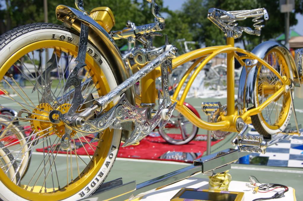 lowrider bike with hydraulics