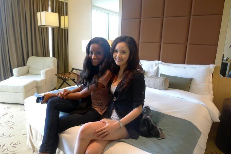 miss universe 2011 leila lopes visit singapore