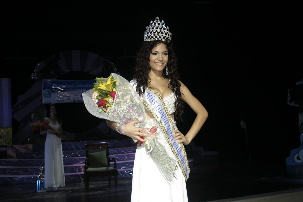 miss global international 2011 winner yansy vega puerto rico