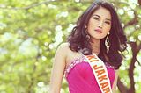 Miss Puteri Indonesia 2011 Jakarta Dinantiar Anditra