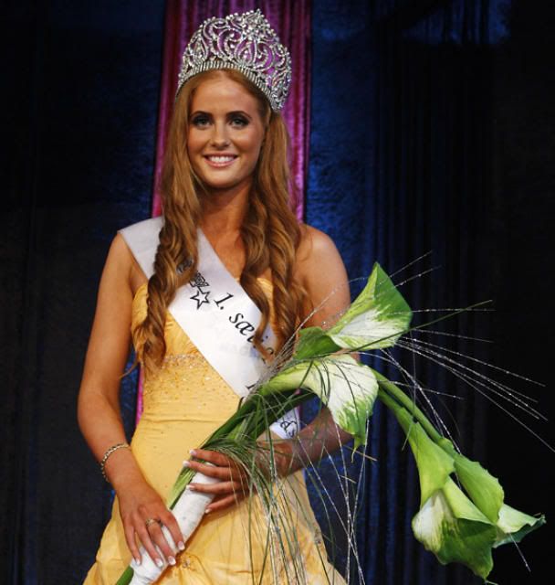 miss iceland 2010 winner fanney ingvarsdottir iris telma jonsdottir