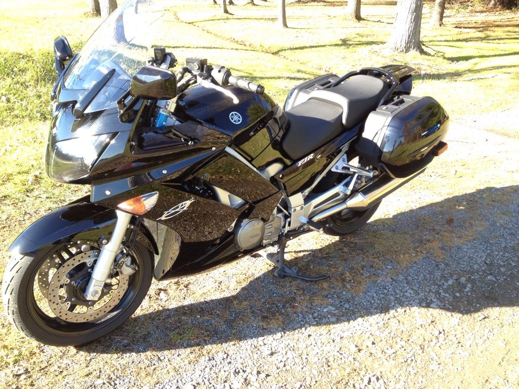 http://i953.photobucket.com/albums/ae17/sportbikertony/2009FJR/5F3BA65A-023B-42DA-90AA-B63DBDB2E8DB-691-0000007254C8158C.jpg