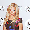 http://i953.photobucket.com/albums/ae18/hotmess_21/29%20aug%20-%205%20sept/zzVMAs/ashley%20tisdale/9.png